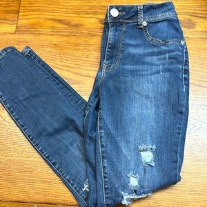 Women's High Rise Distressed Jeans